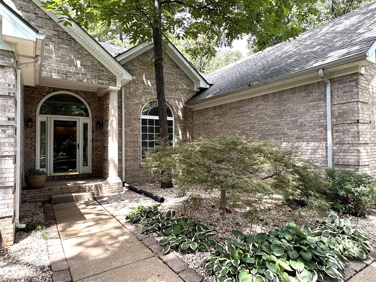 3378 Red Oak Court