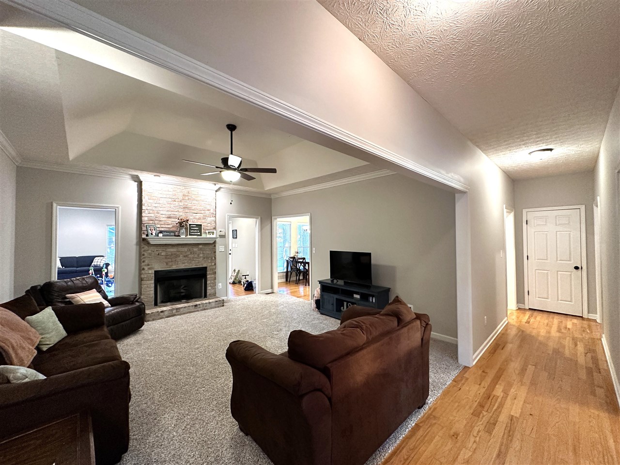 3378 Red Oak Court