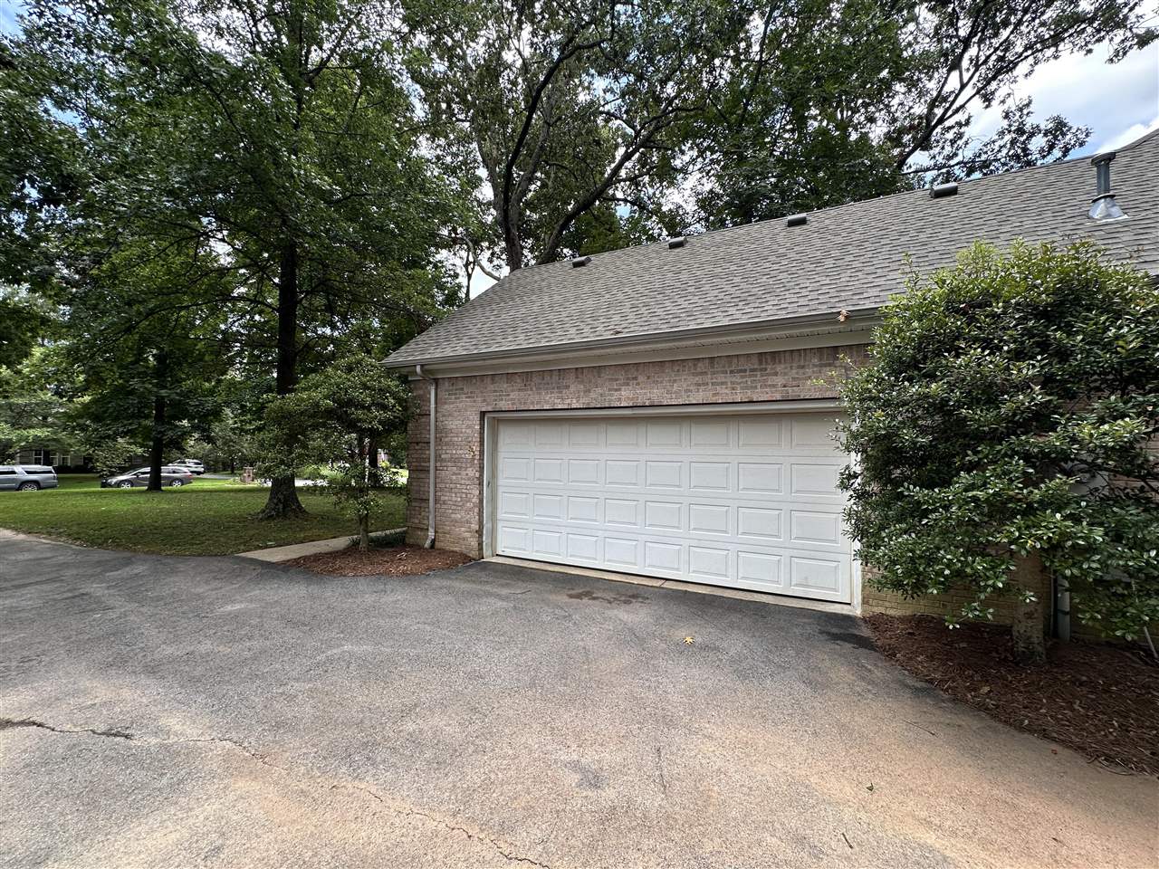 3378 Red Oak Court