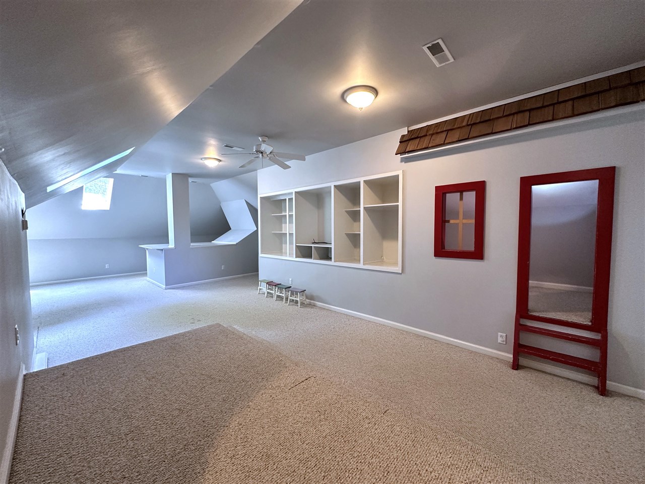3378 Red Oak Court