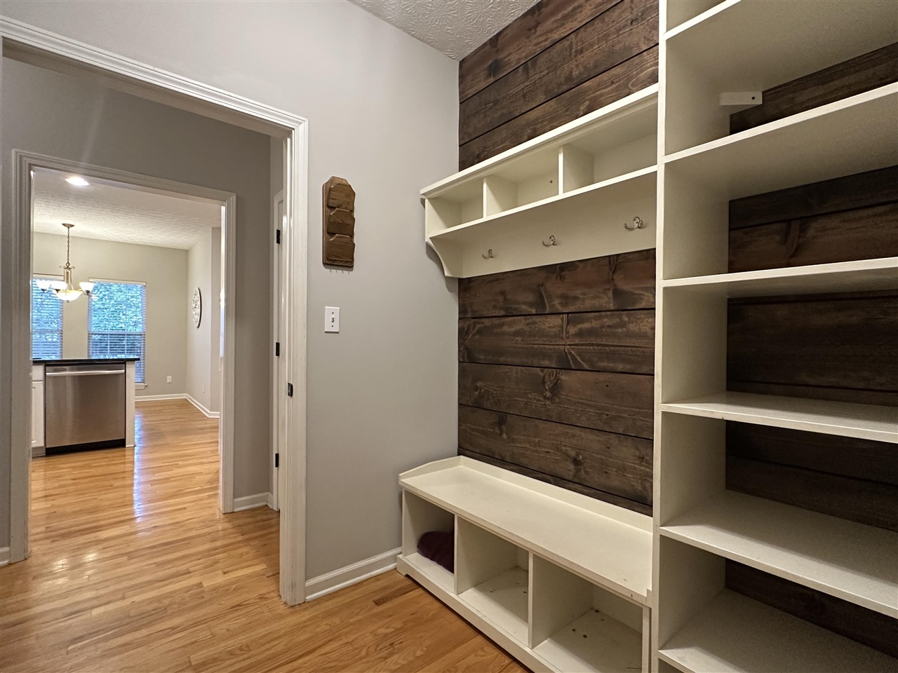 3378 Red Oak Court