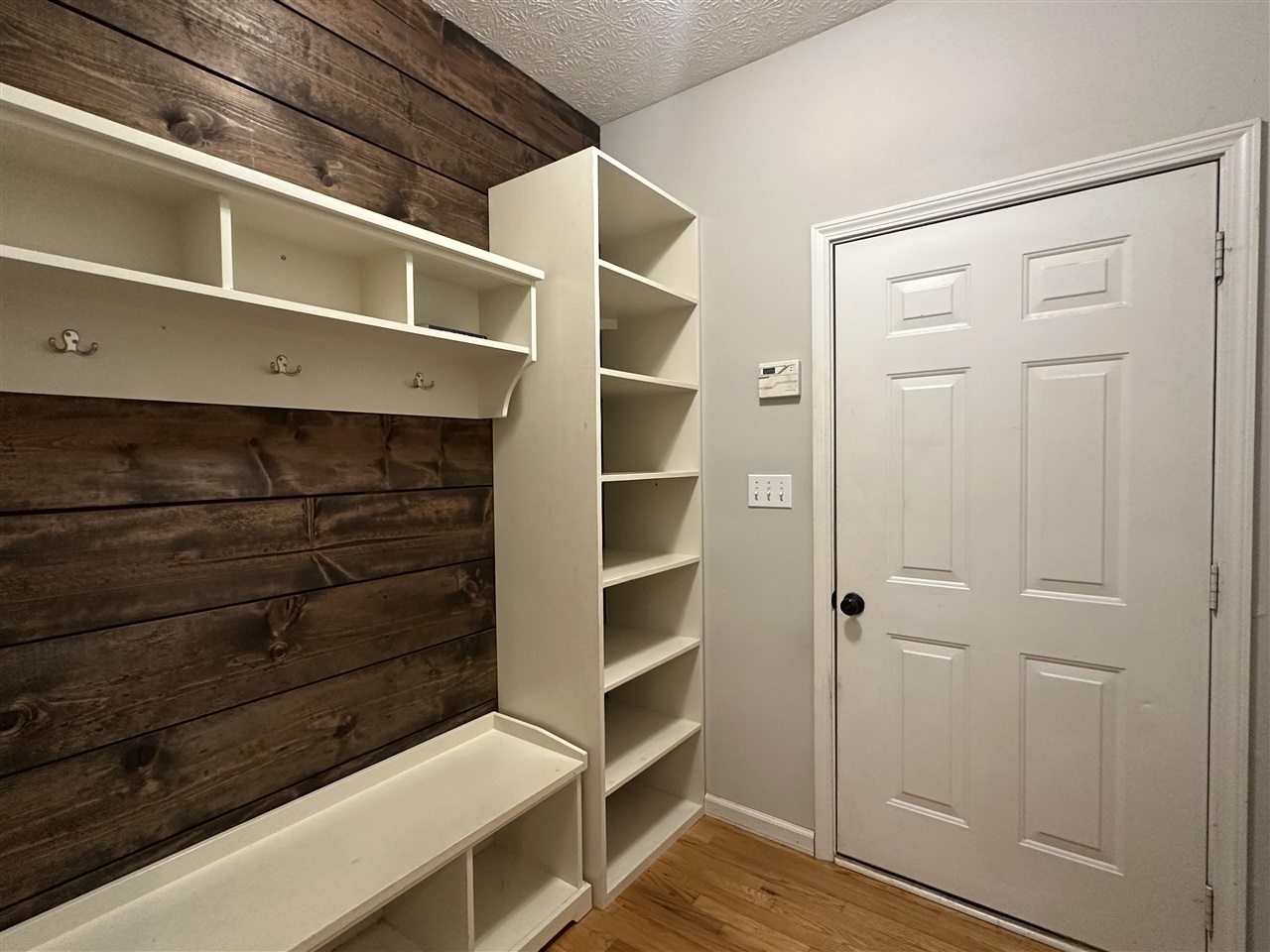3378 Red Oak Court