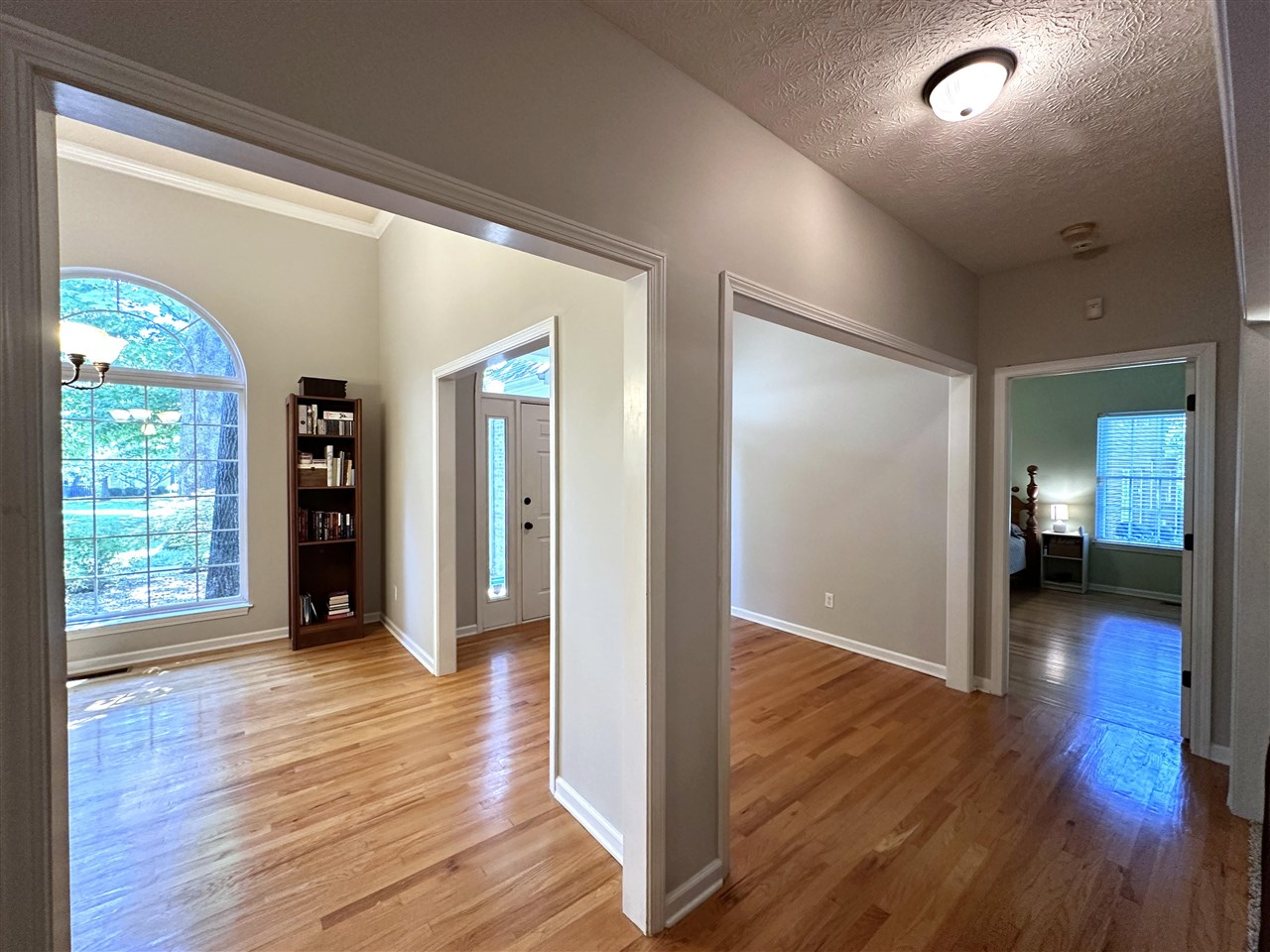3378 Red Oak Court