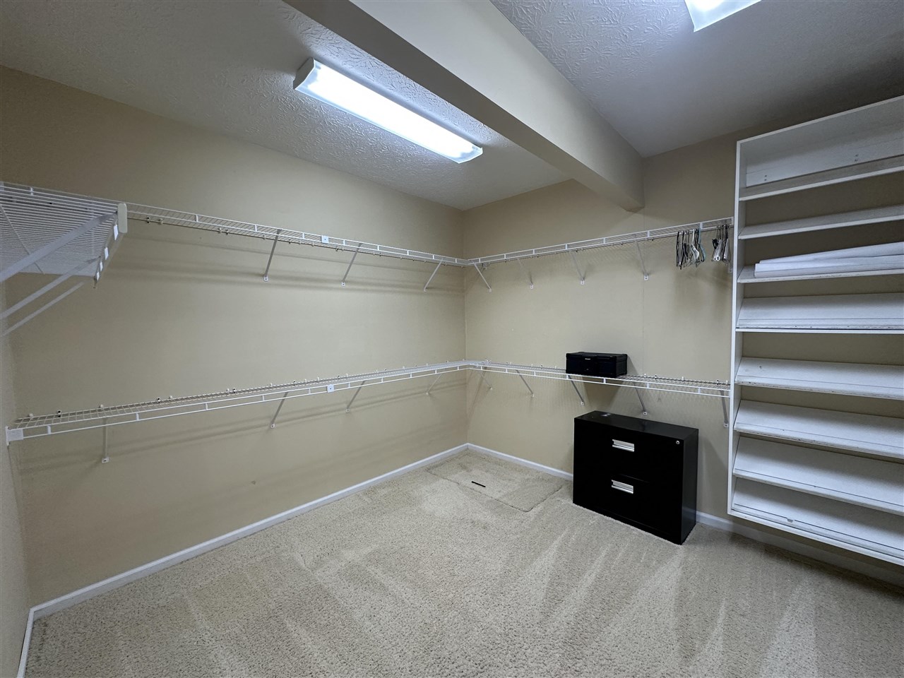 3378 Red Oak Court