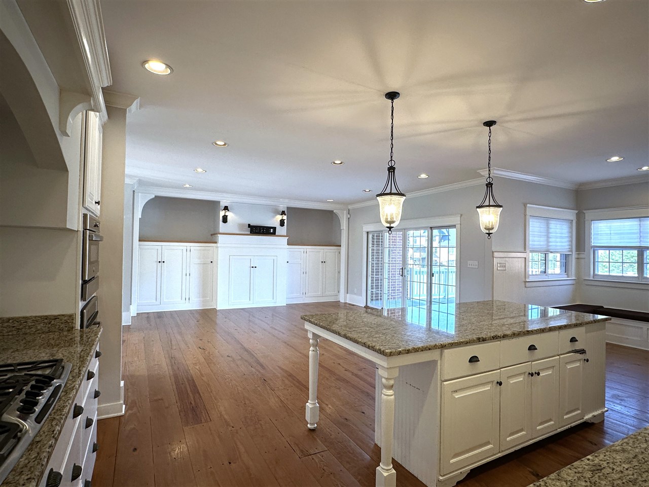 827 Annmarie Court