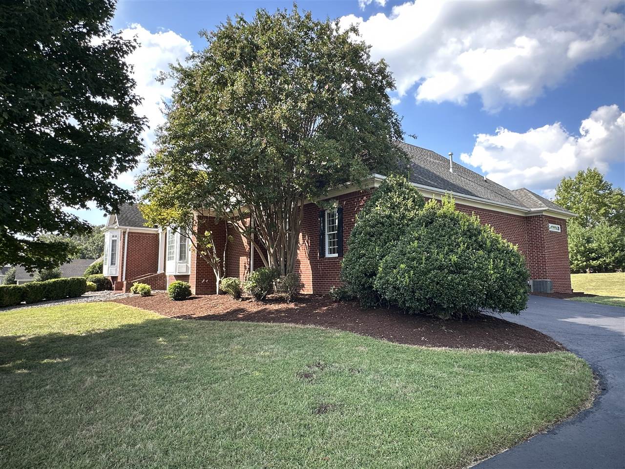 827 Annmarie Court