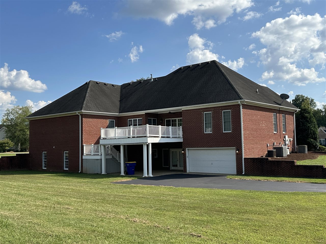 827 Annmarie Court