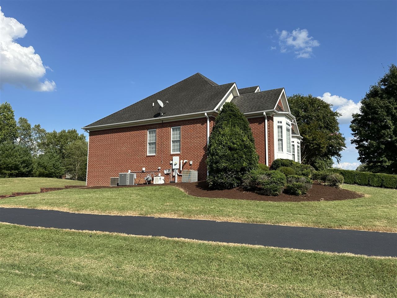 827 Annmarie Court