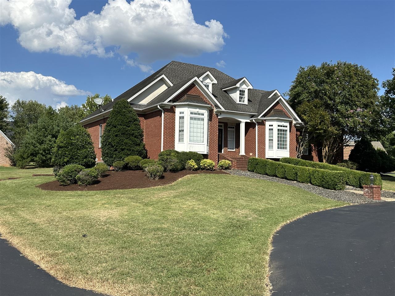 827 Annmarie Court