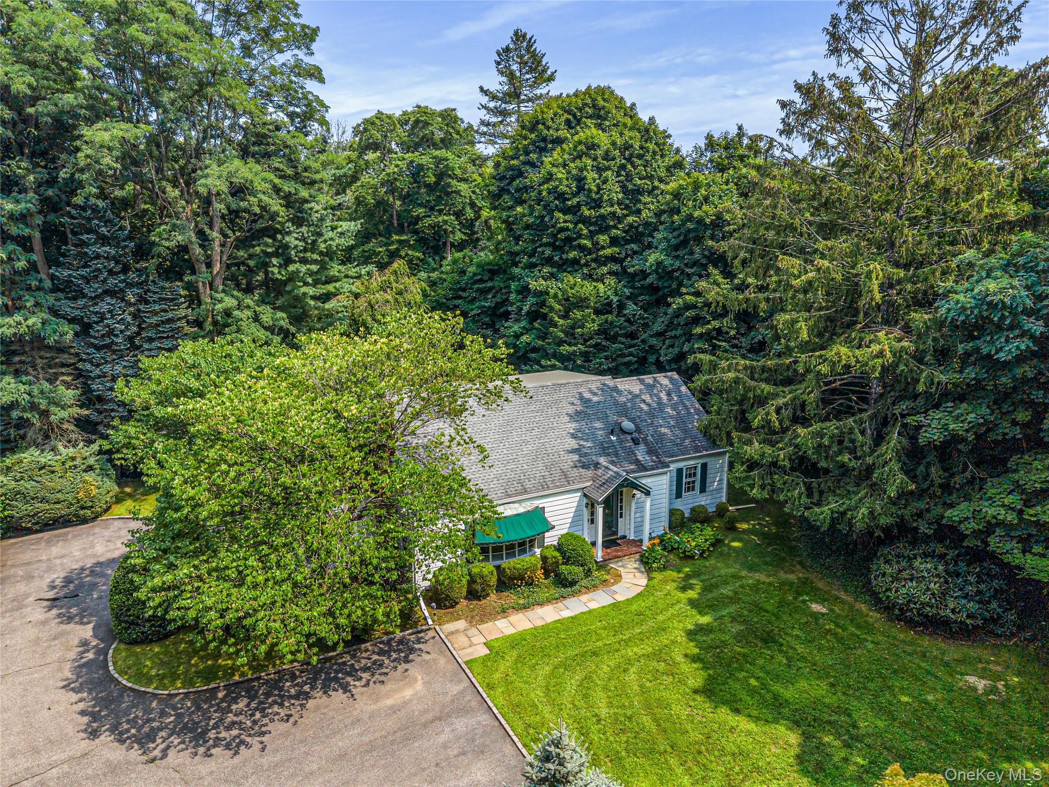 84 Bayville Road