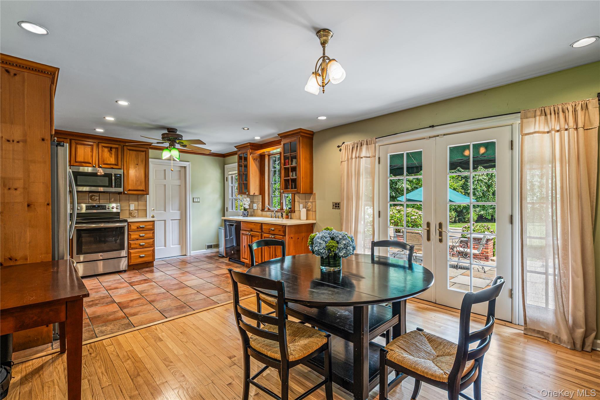 84 Bayville Road
