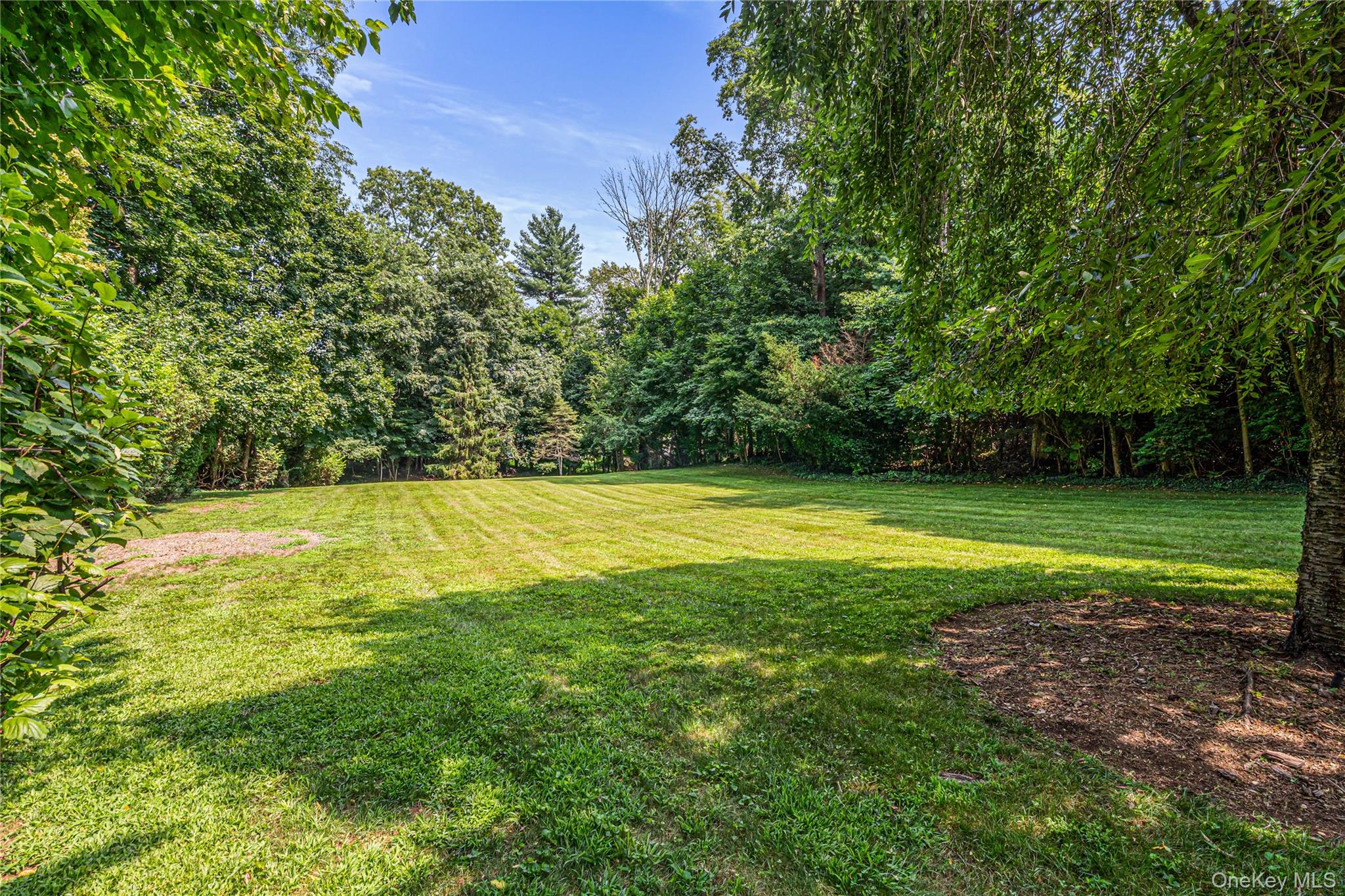 84 Bayville Road