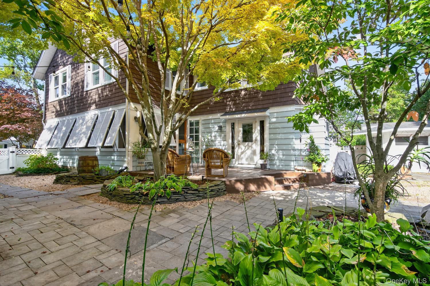 17 Adams Avenue