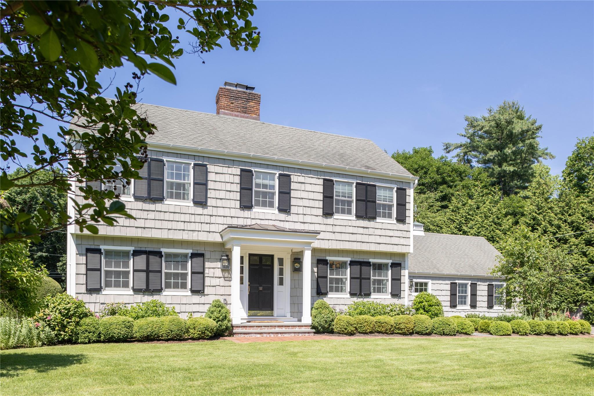 6 Meadow Place