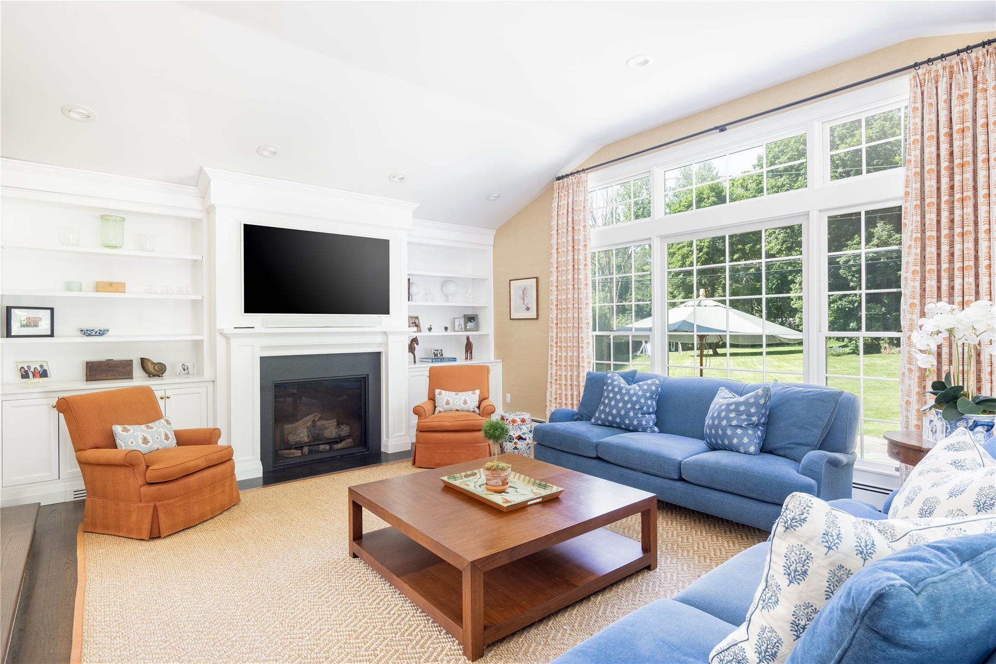 6 Meadow Place