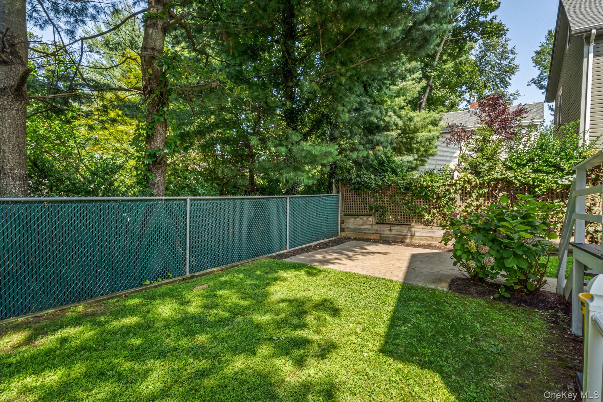 9 Underhill Avenue