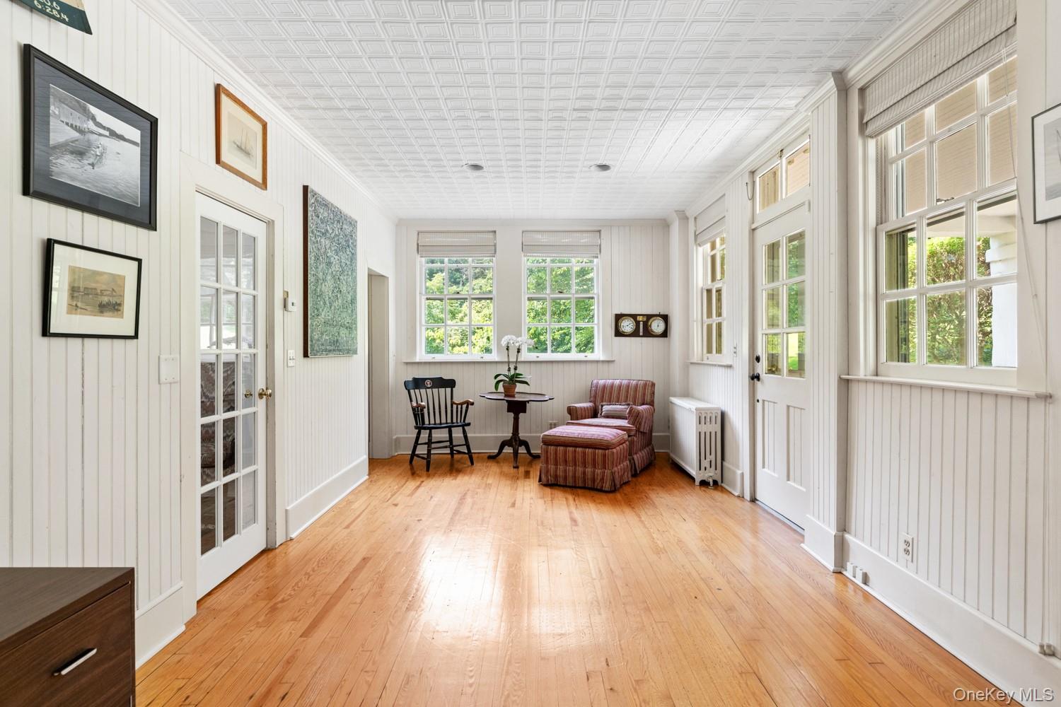 62 Cove Neck Road