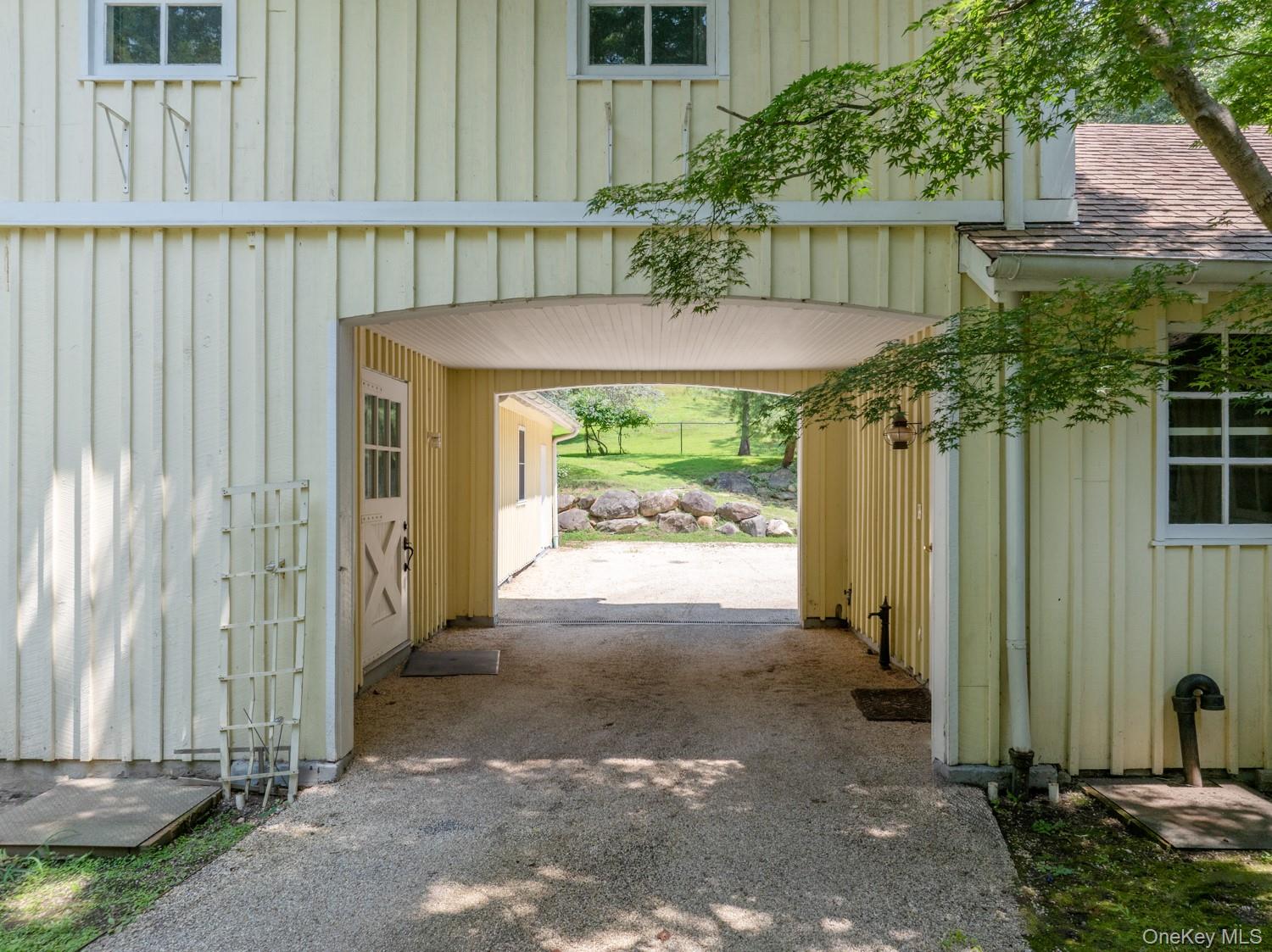 62 Cove Neck Road