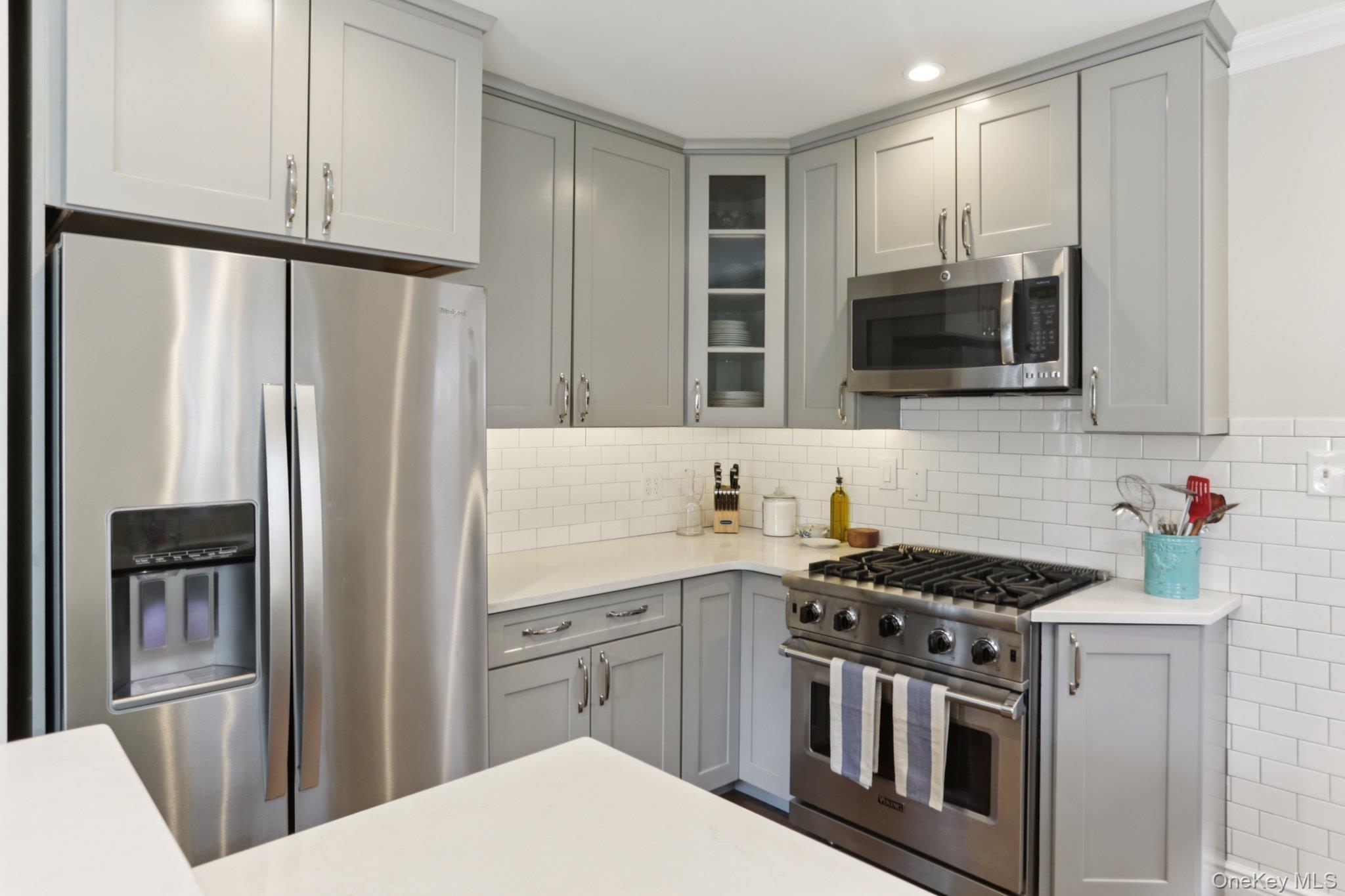 27 Soundview Place