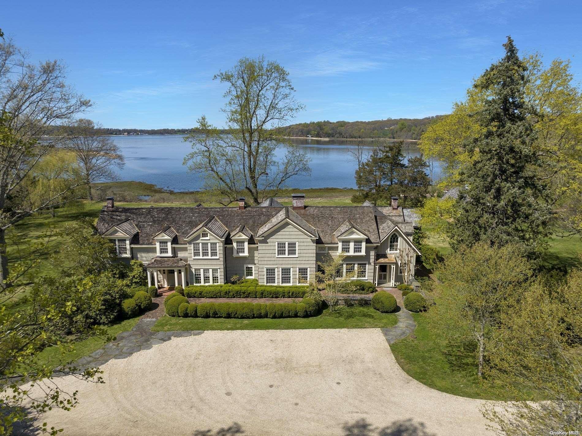 1 Cove Neck Road