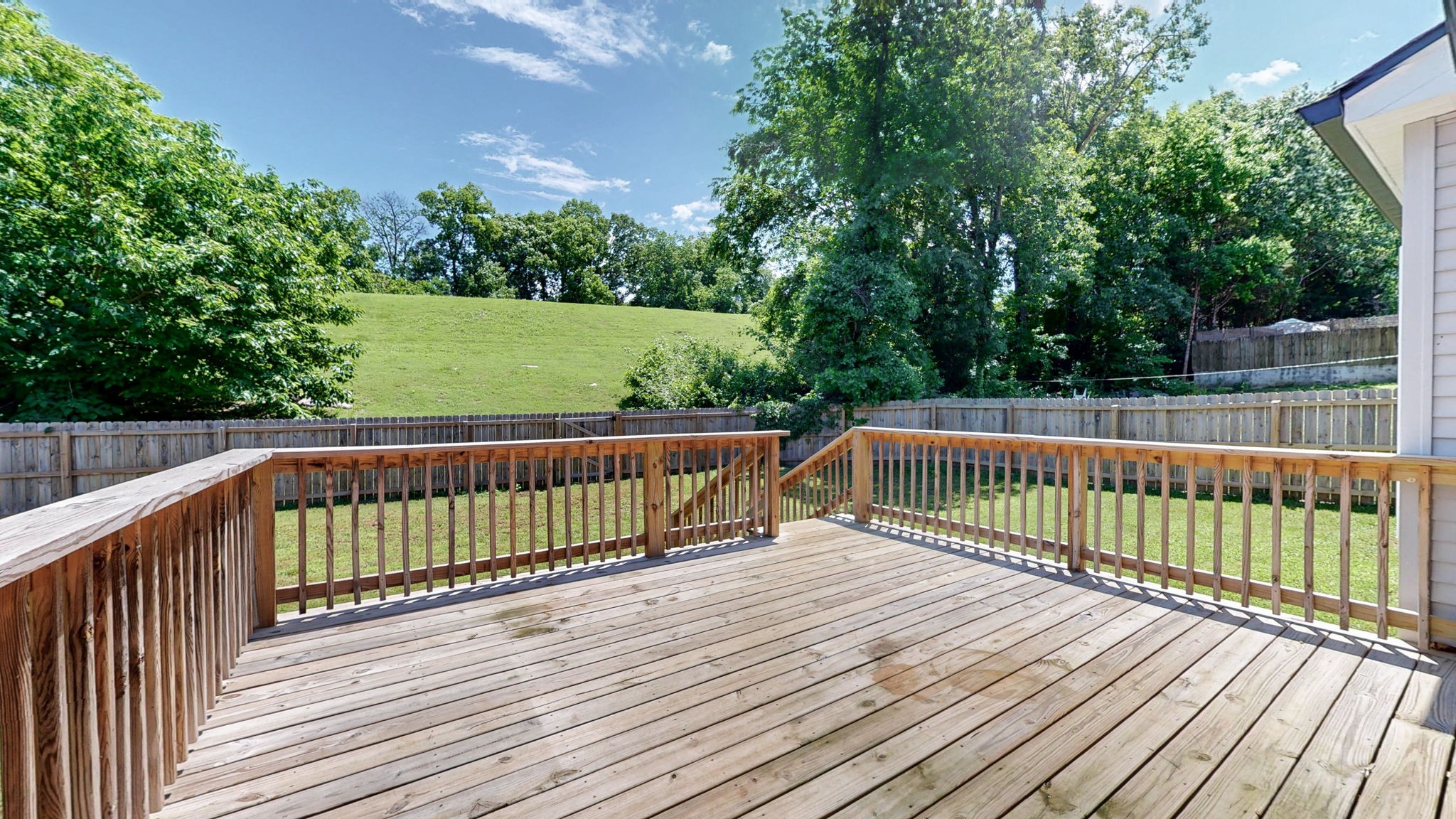 3013 Harbor Lights Dr