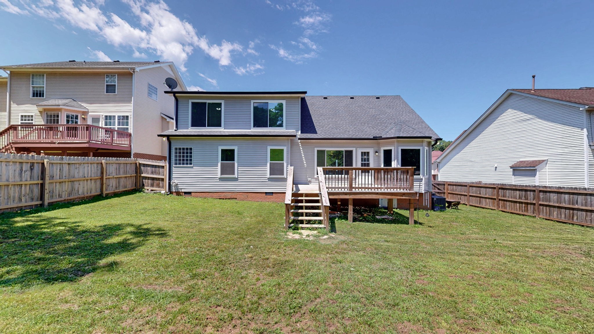 3013 Harbor Lights Dr