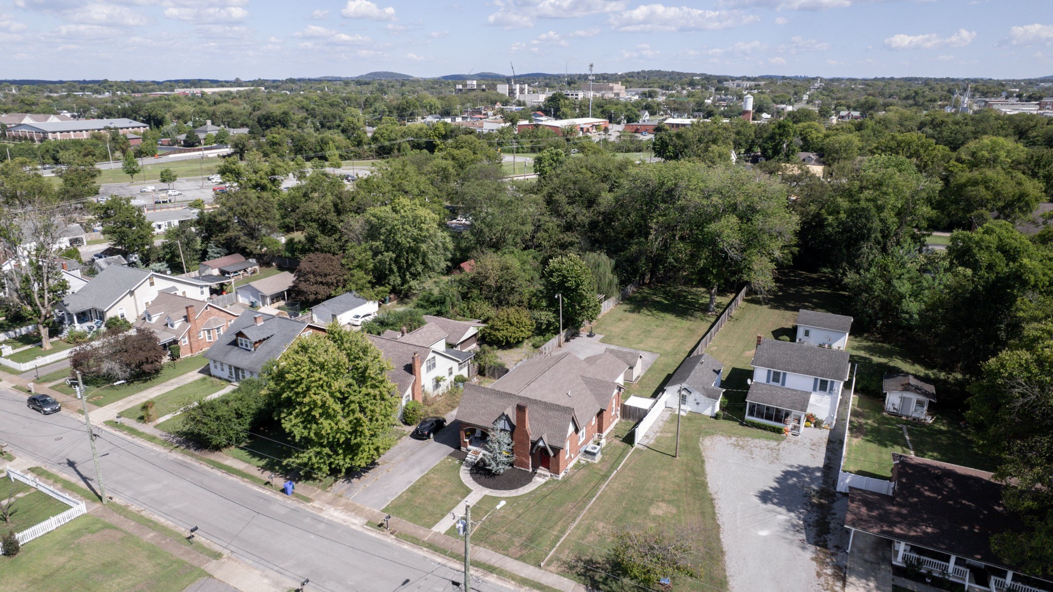 123 N Hatton Ave