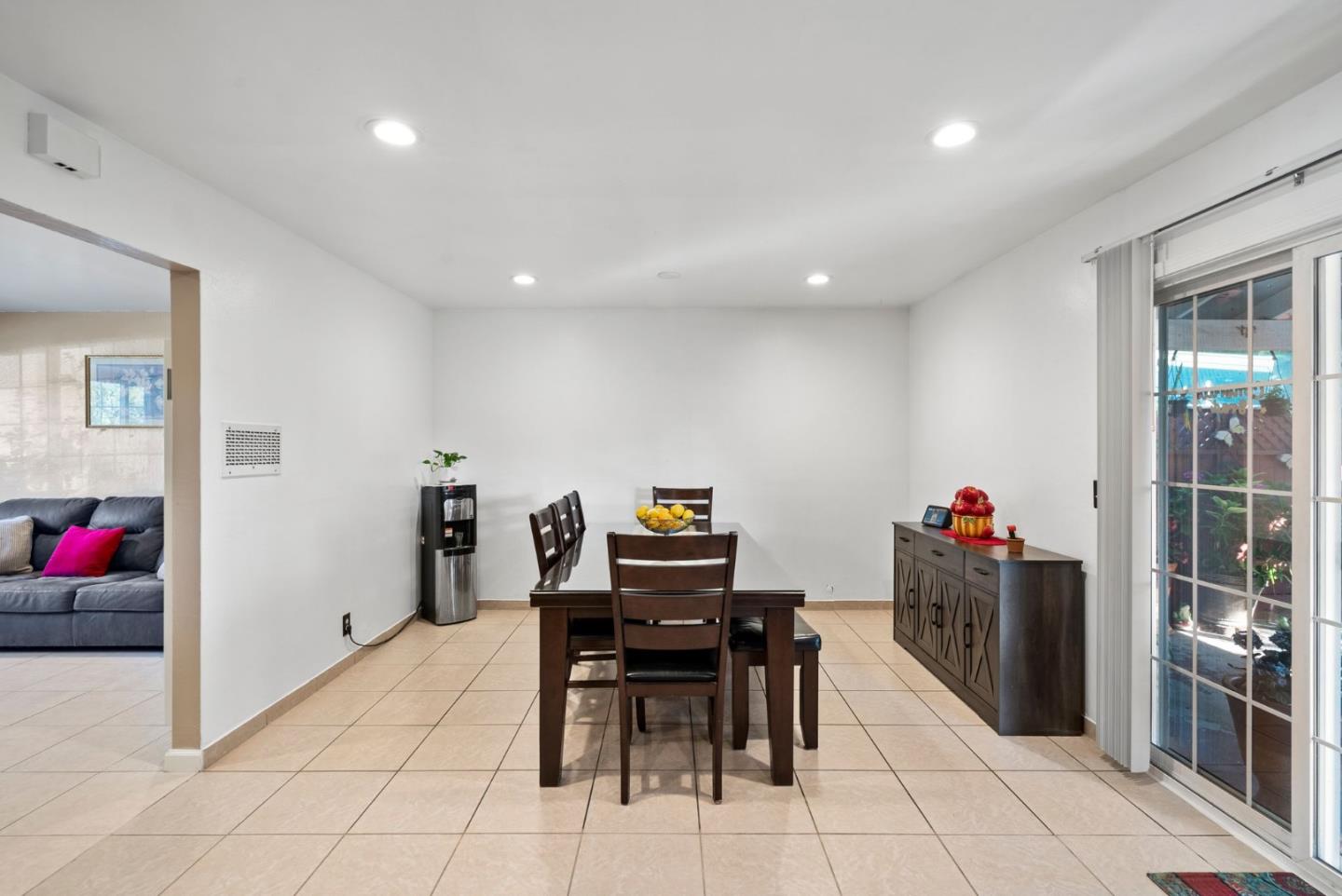1737 Crucero DR