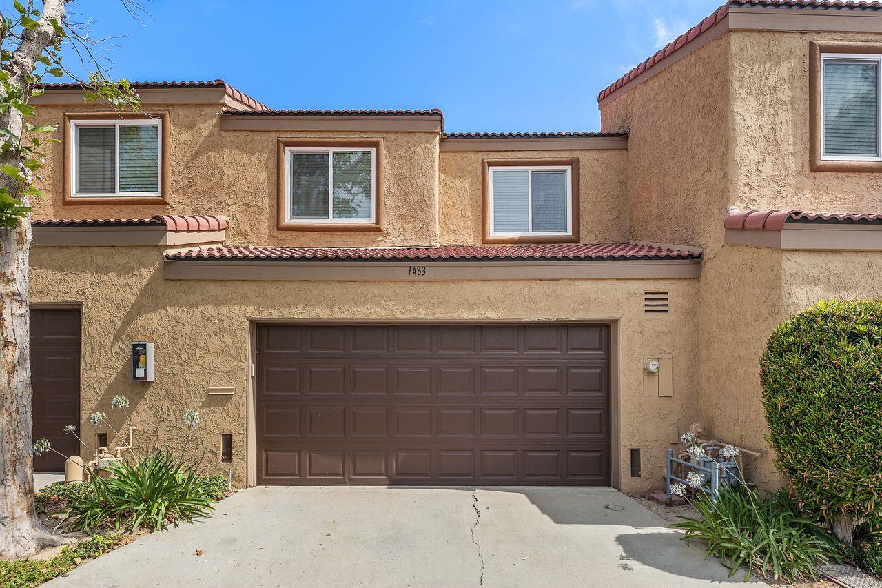 1433 Vista Grande 114