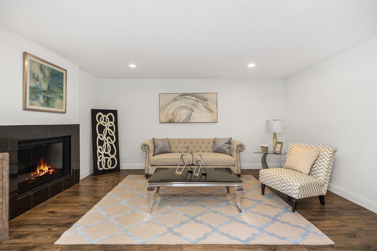 1433 Vista Grande 114