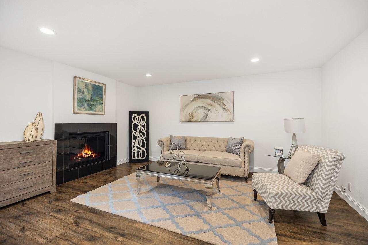 1433 Vista Grande 114