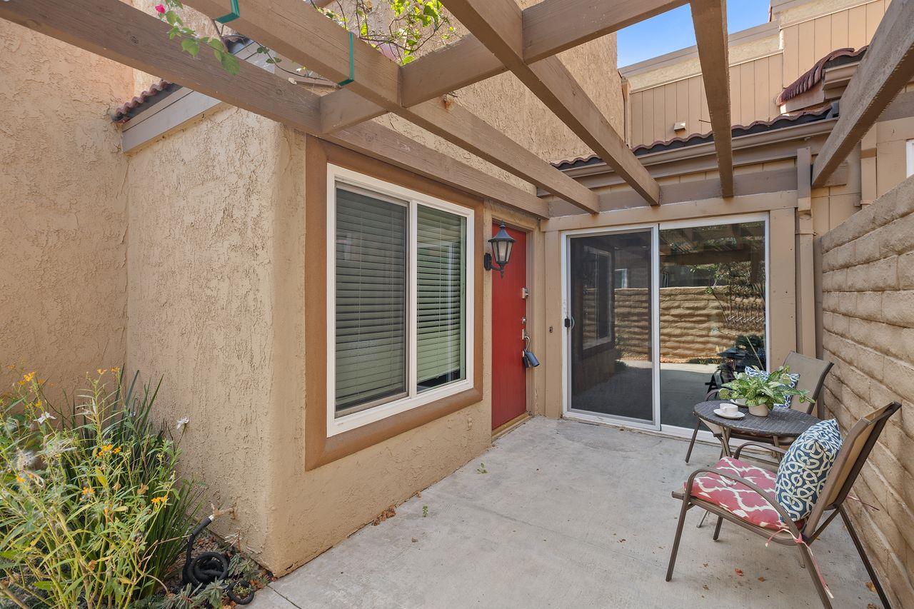 1433 Vista Grande 114