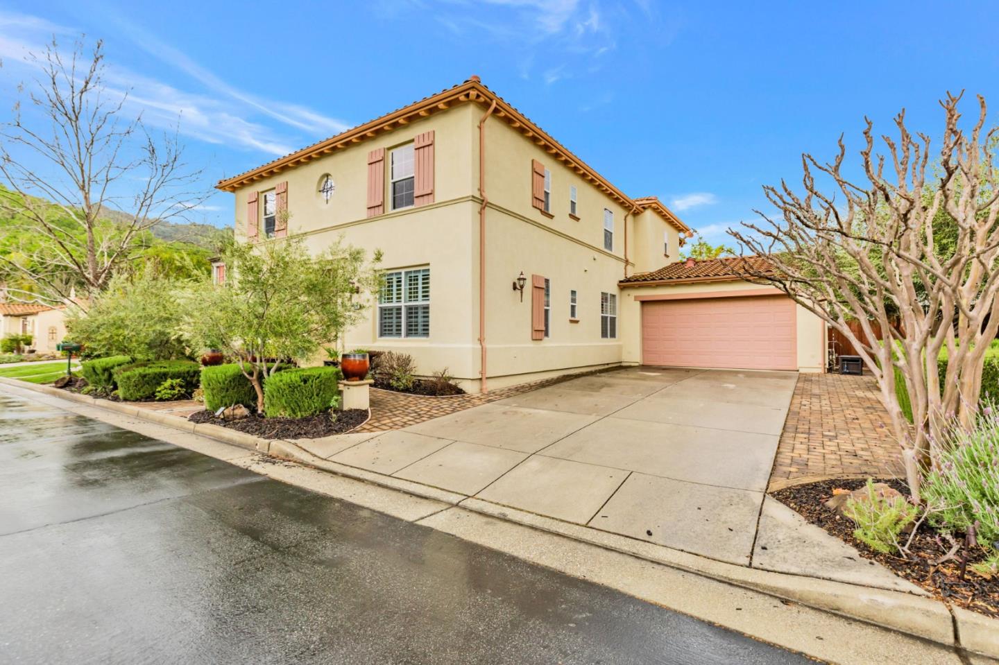 6050 Winged Foot Dr, Gilroy, CA 95020