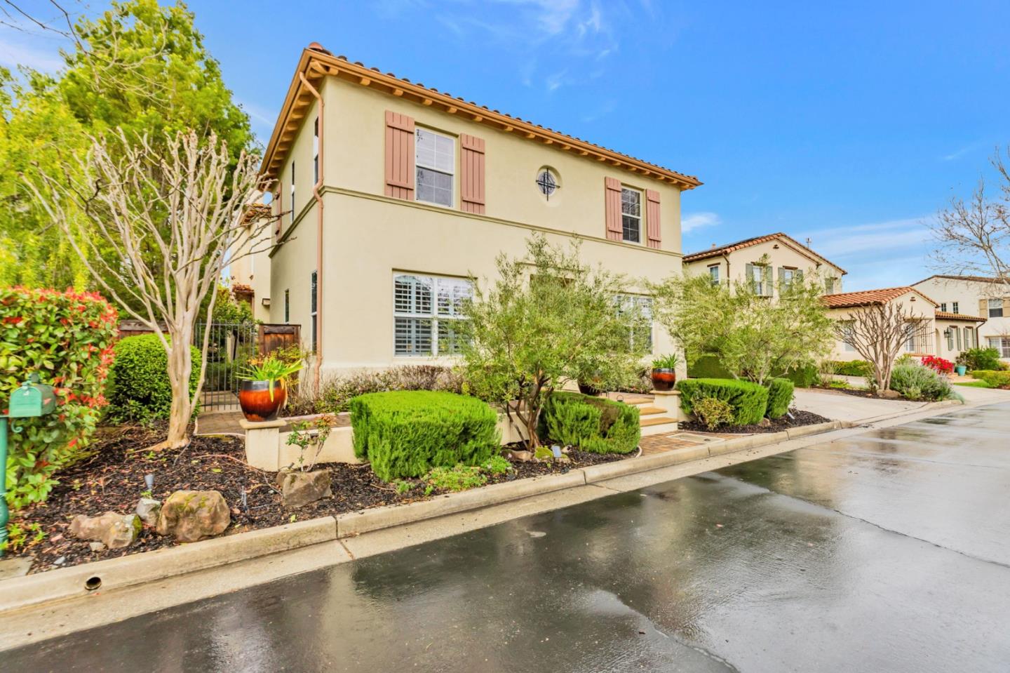 6050 Winged Foot Dr, Gilroy, CA 95020