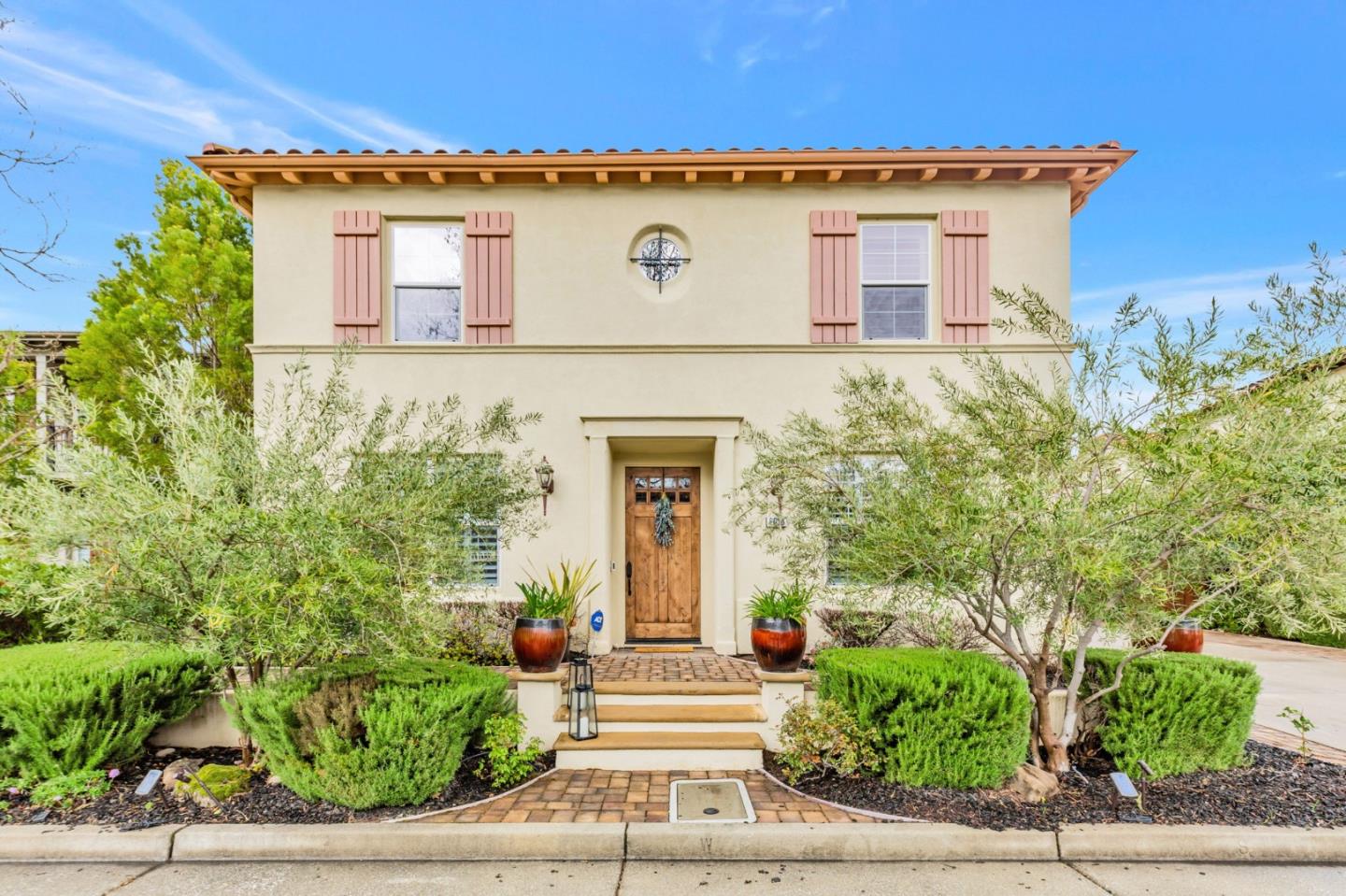 6050 Winged Foot Dr, Gilroy, CA 95020