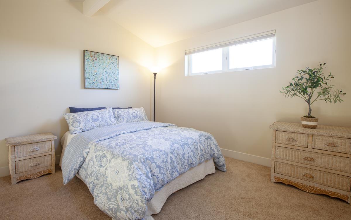 224 Laurel Street A304