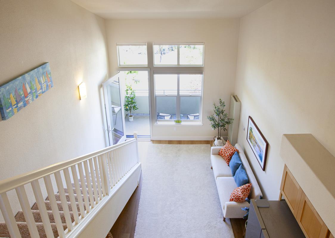 224 Laurel Street A304