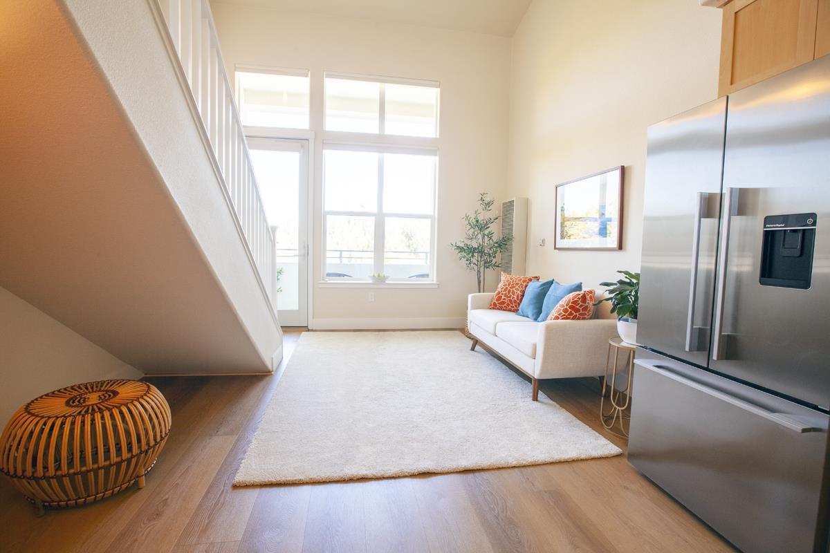 224 Laurel Street A304