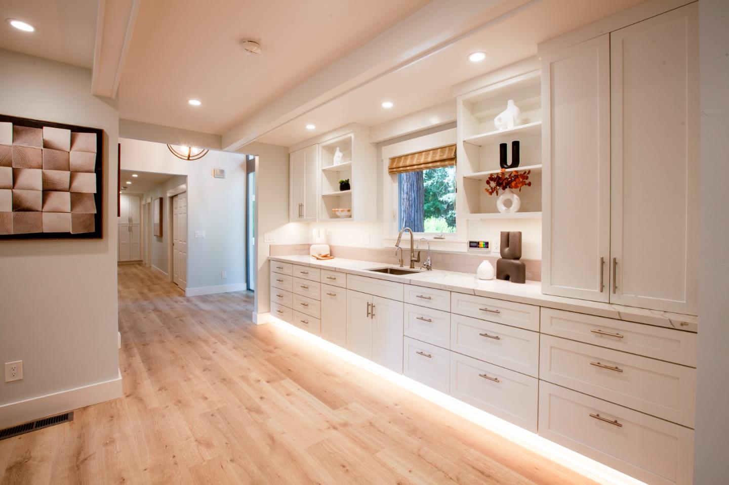 13945 Vista Regina