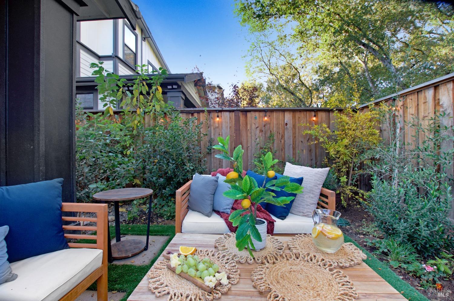 1605 Winding Creek Way