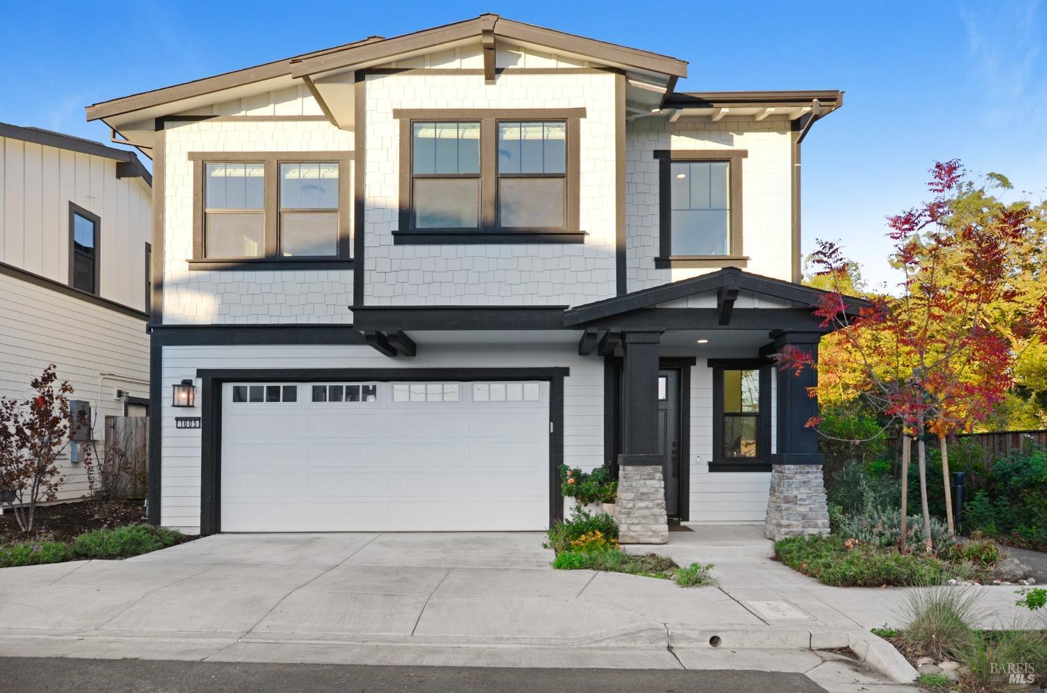 1605 Winding Creek Way