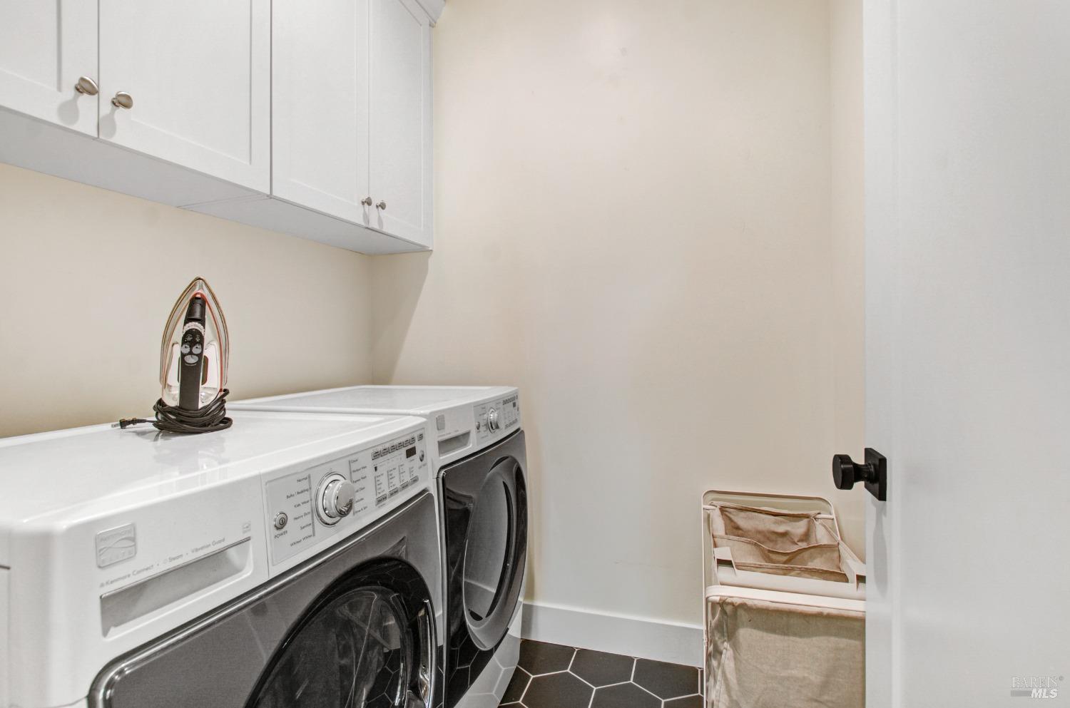 1605 Winding Creek Way