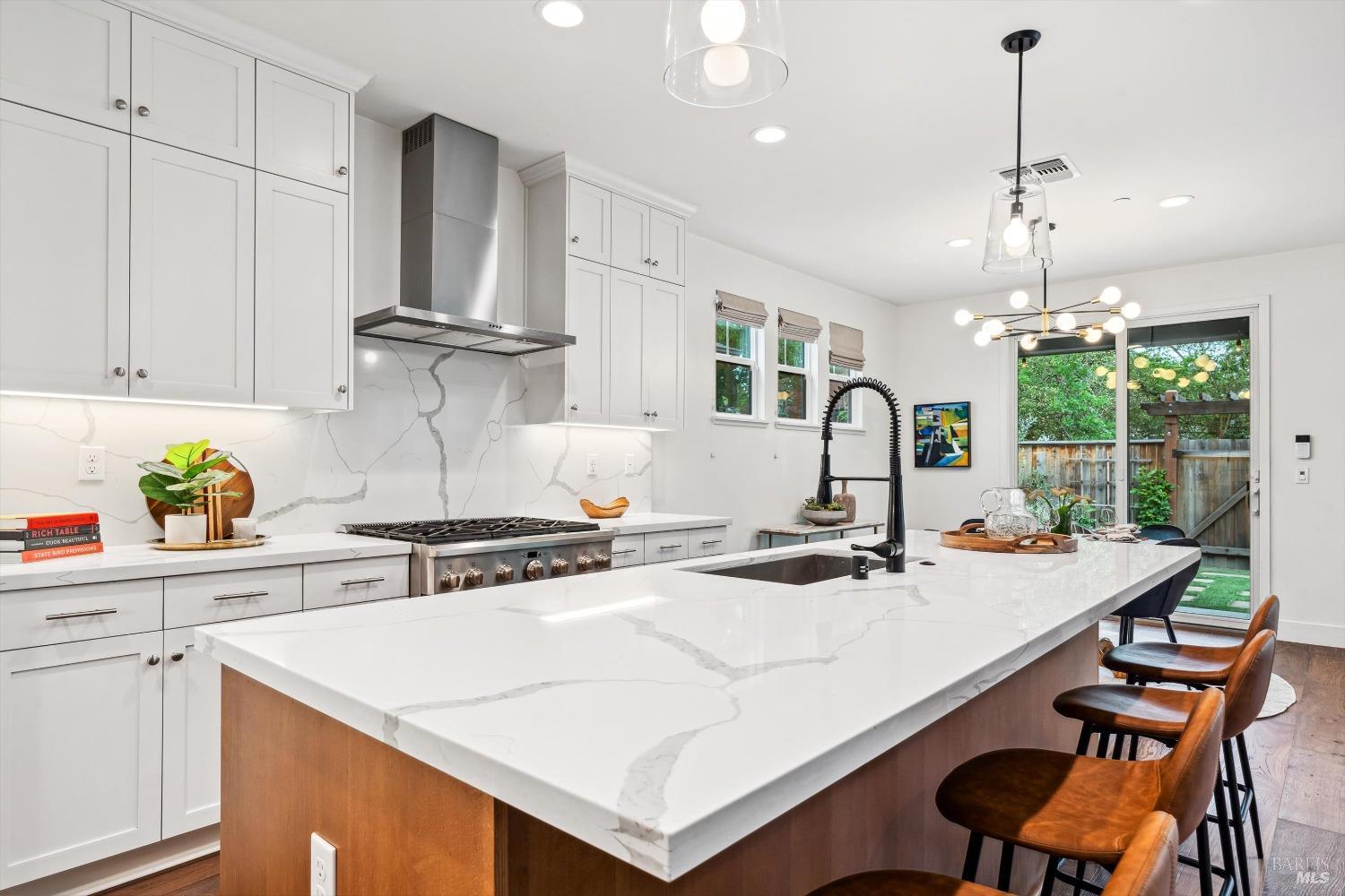 1605 Winding Creek Way