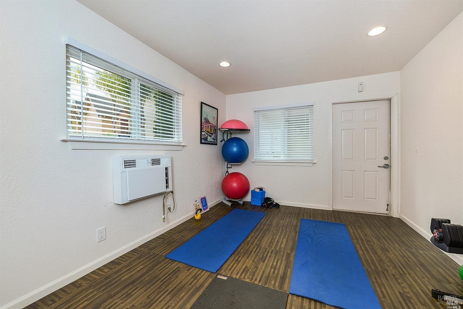 218 Foss Creek Cir #A