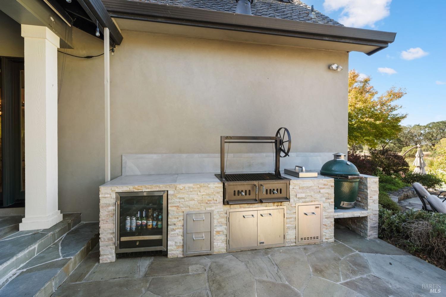 1603 Balverne Ln