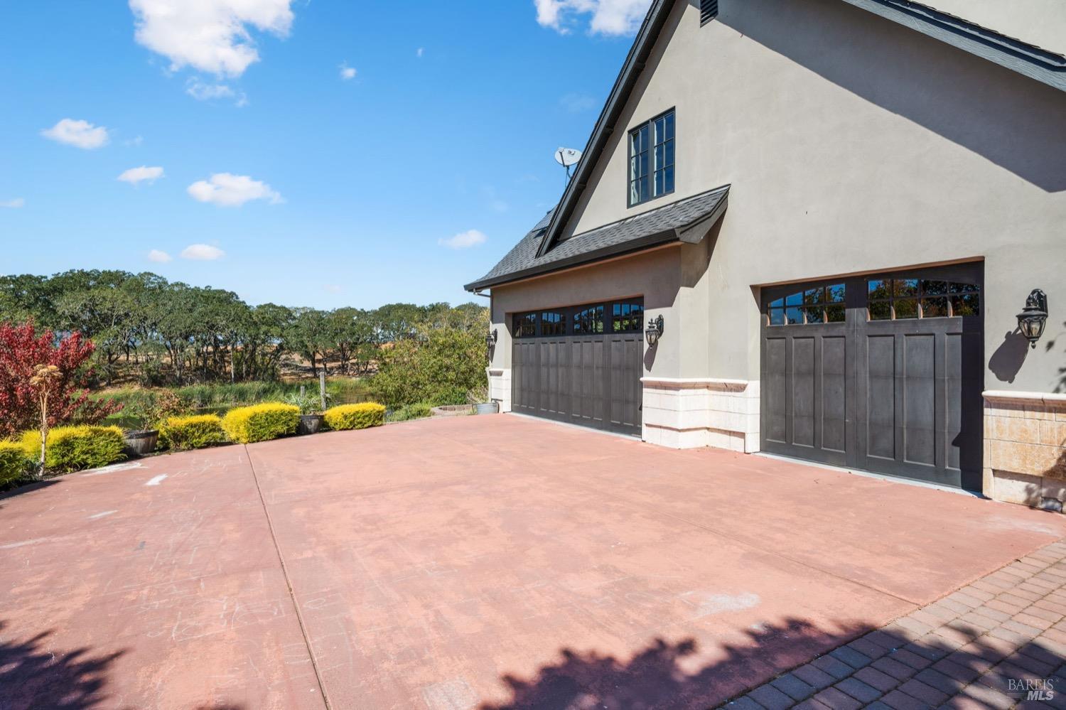 1603 Balverne Ln
