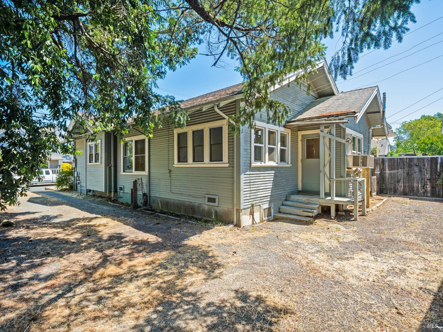 442 Piper St