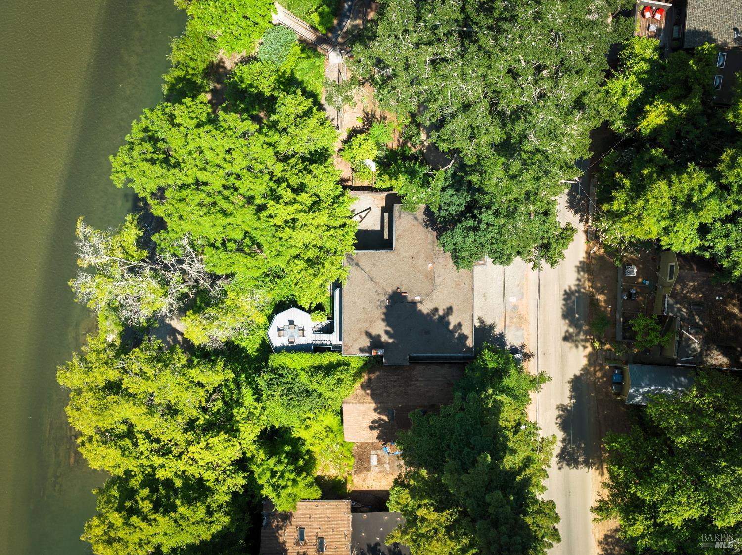 2241 N Fitch Mountain Rd