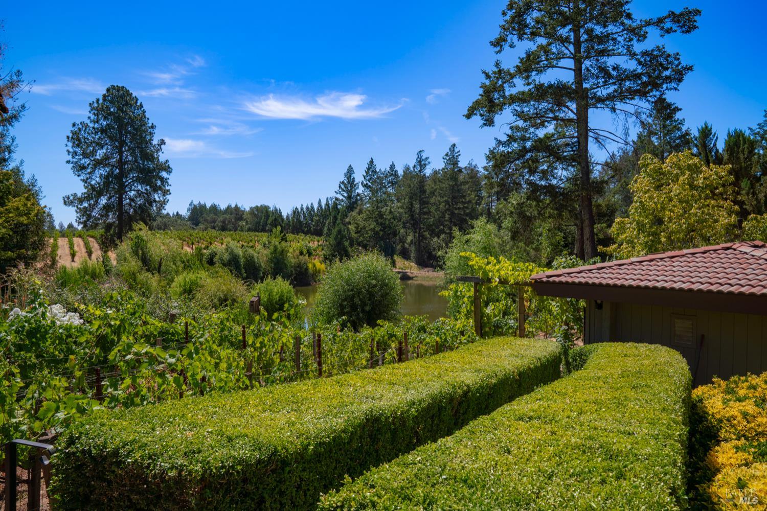 1633 Dry Creek Rd