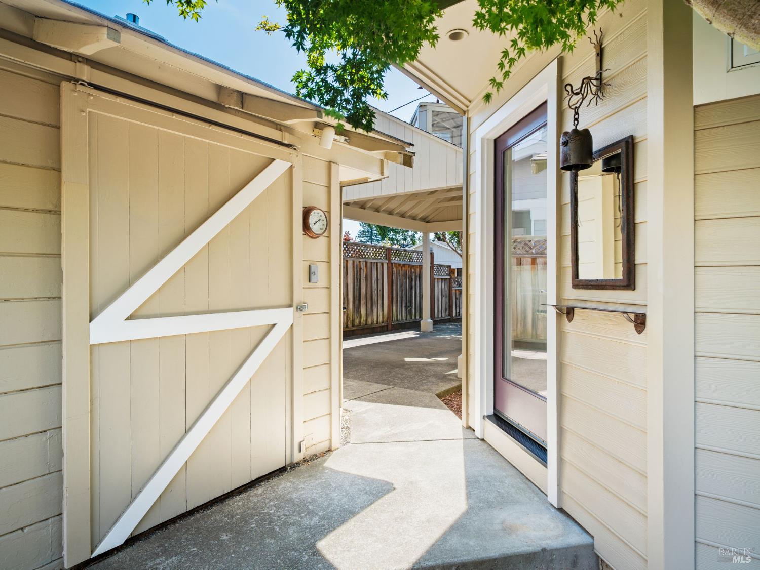 108 Marion Ln
